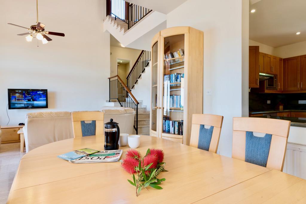4 Bedroom Villa Helidoni With Private Infinity Pool, Aphrodite Hills Resort Kouklia Luaran gambar